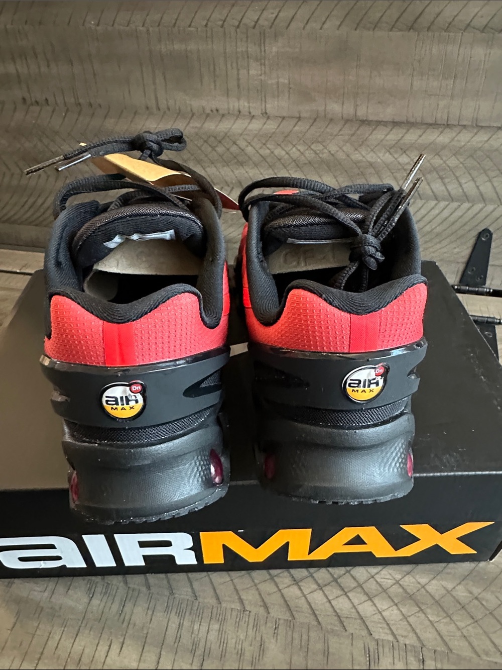 Nike Air Max DN8 Black and University Red New In Box - Picture 5 of 10